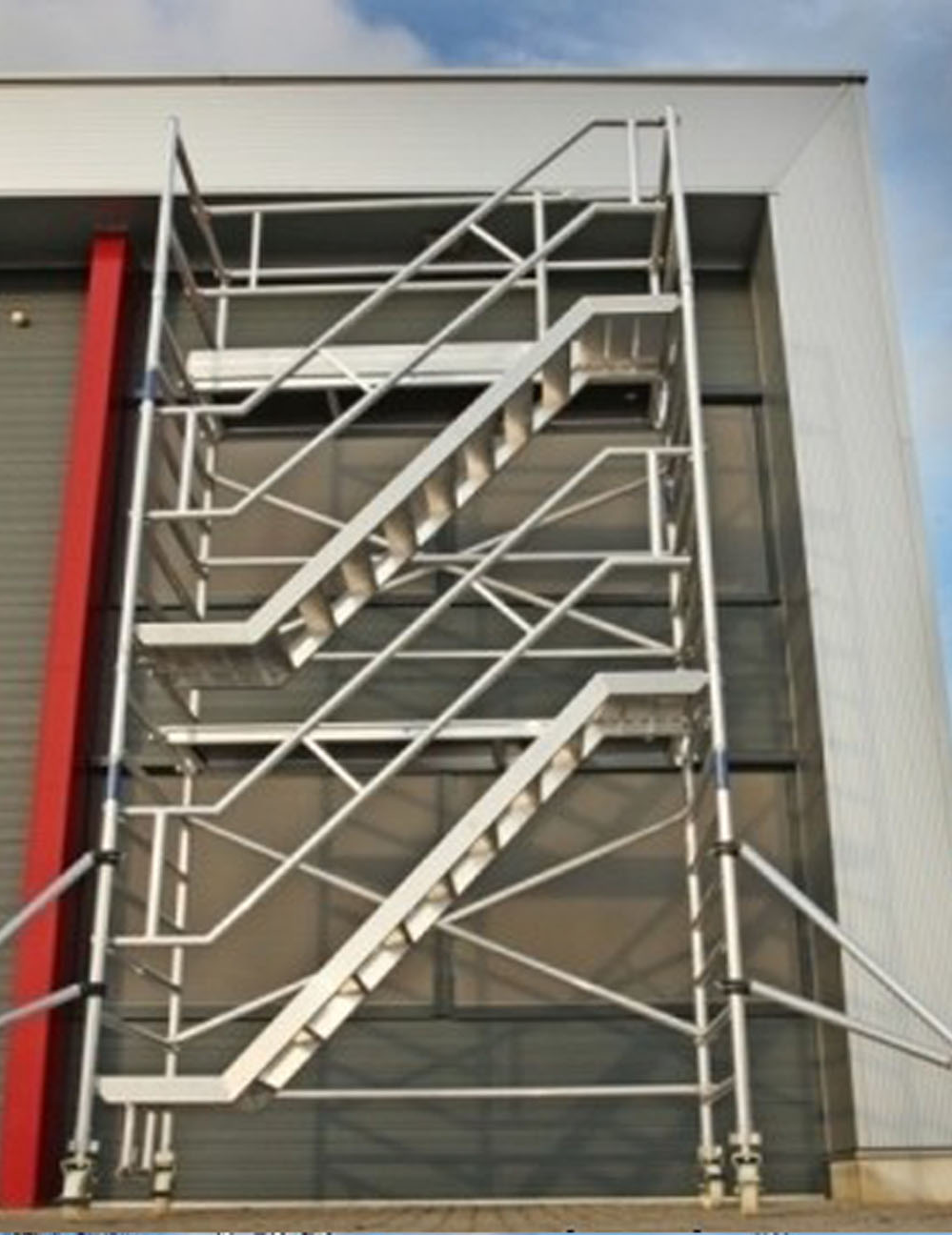 Supreme Aluminium Scaffolding | Ladders | Karachi | Islamabad